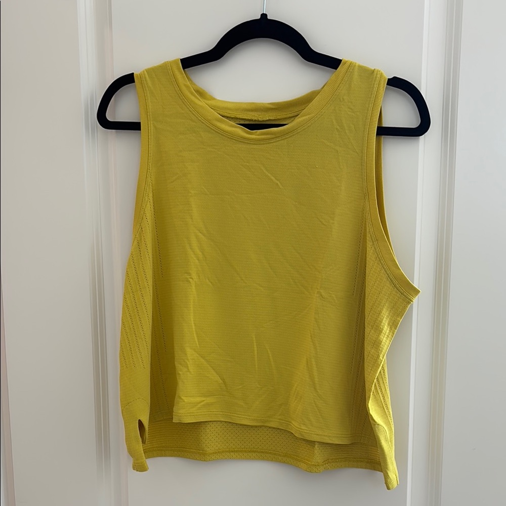 Lululemon Yellow Sleeveless Women's Crop Top